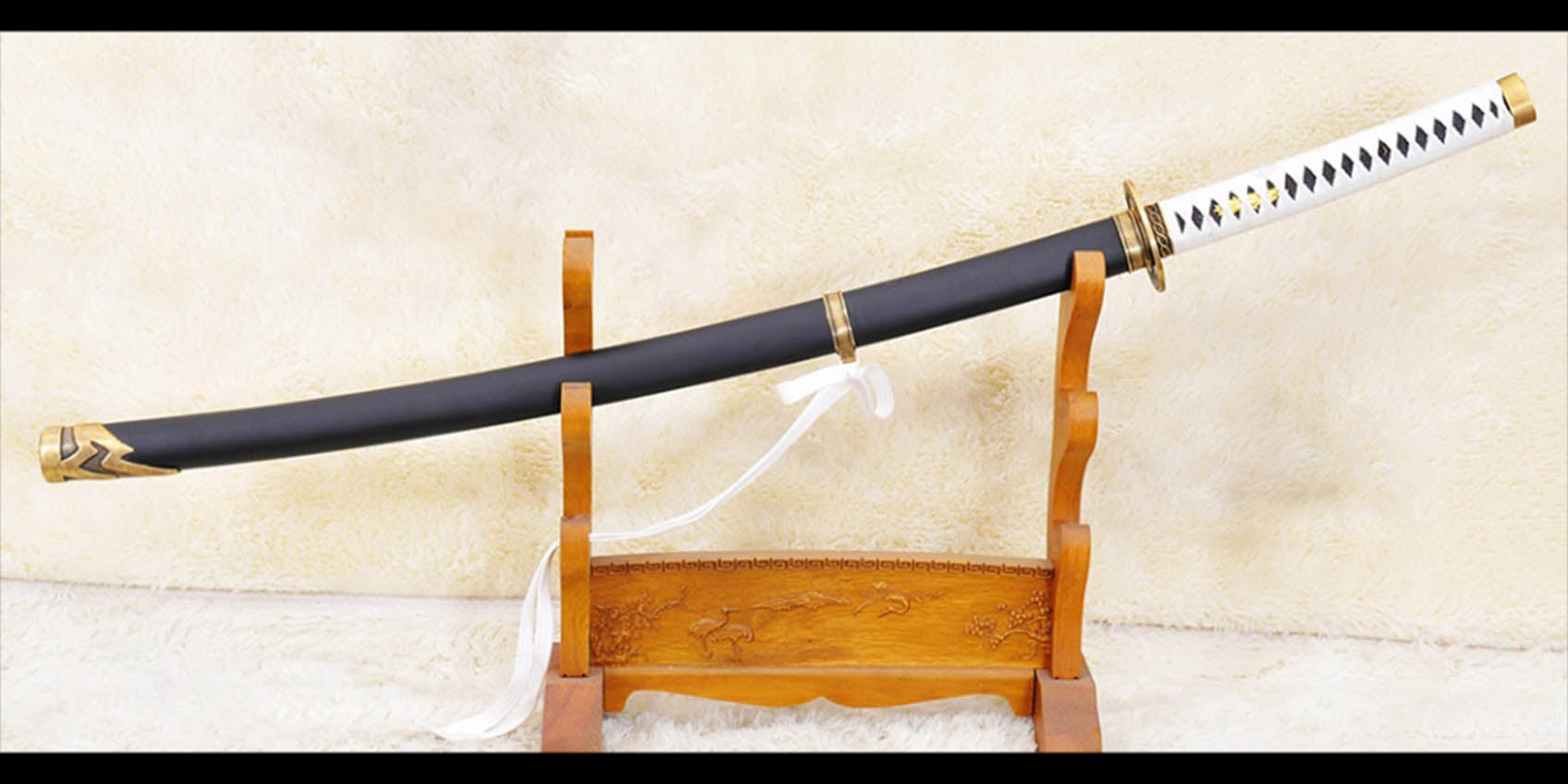 Devil May Cry 4 Yamato Katana: Virgils Schwert – Ursprünge und Macht erklärt