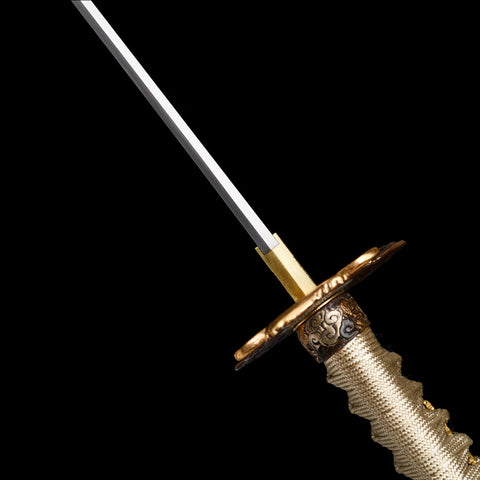 Authentic hamon pattern on differentially hardened T10 katana blade