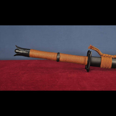 connection between blade and brass tsuba on Cyberpunk 2077 katana