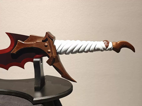 dragon fang dagger blade detail full metal knight slayer design close up