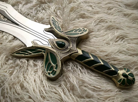 Dota 2 Faceless Void butterfly sword detailed metal craftsmanship close up