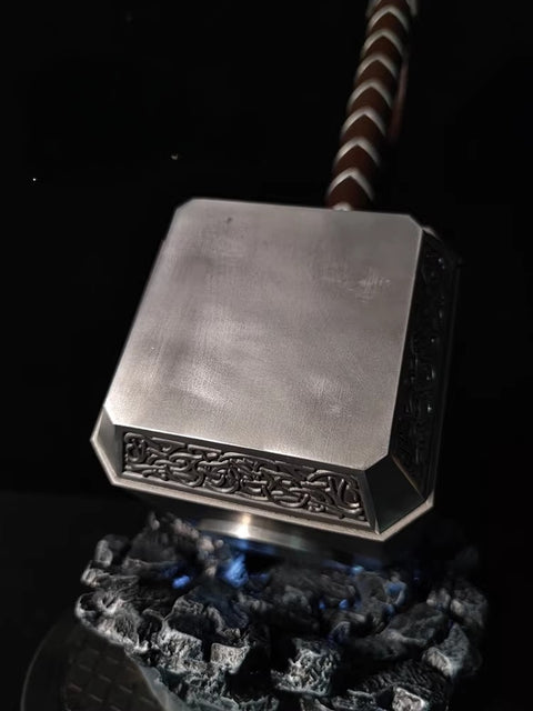 Thor hammer metal replica detachable structure with steel core handle connection