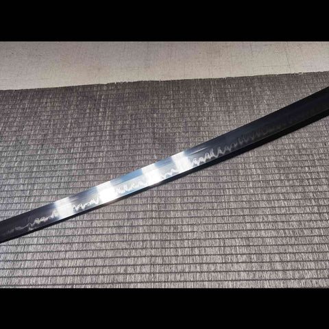 clay tempered hamon detail Ghost of Tsushima katana blade