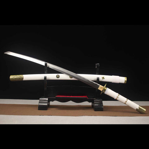 Shinogi-zukuri blade structure of Ame no Habakiri katana from One Piece