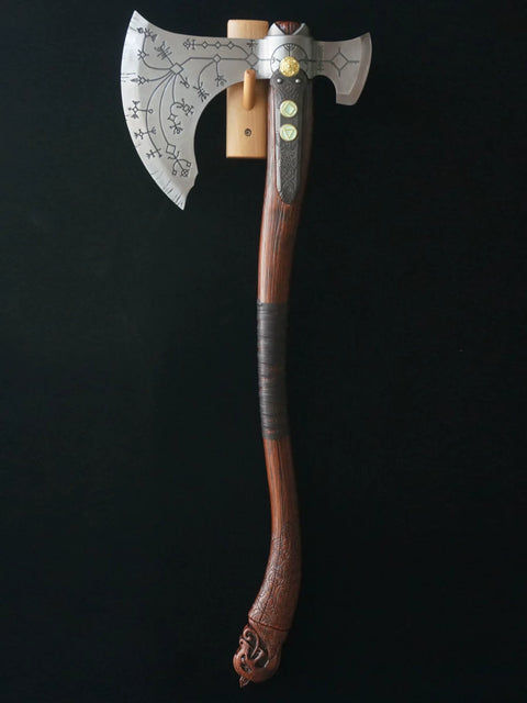 packaging and presentation of Kratos Leviathan Axe cosplay weapon