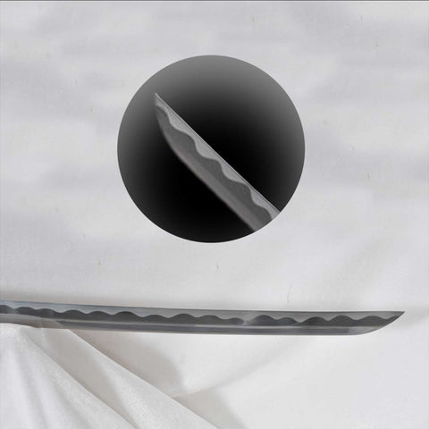 Clay tempered hamon detail on Rurouni Kenshin sakabato katana blade