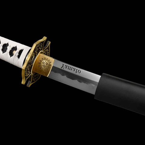 yamato katana sharp cutting edge detail