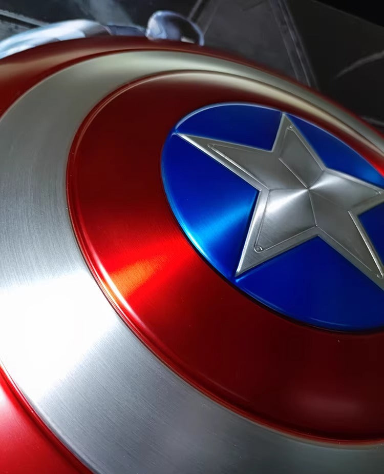 Captain America Kampfspuren-Schild 1:1 Vollmetall Aluminium Replik 