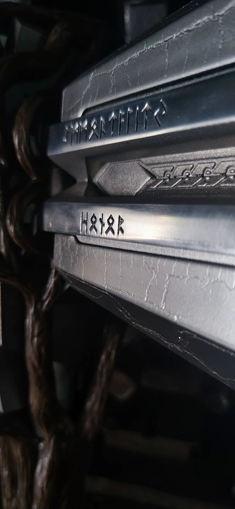 mjolnir hammer full metal 1:1 replica detailed engraving and surface finish