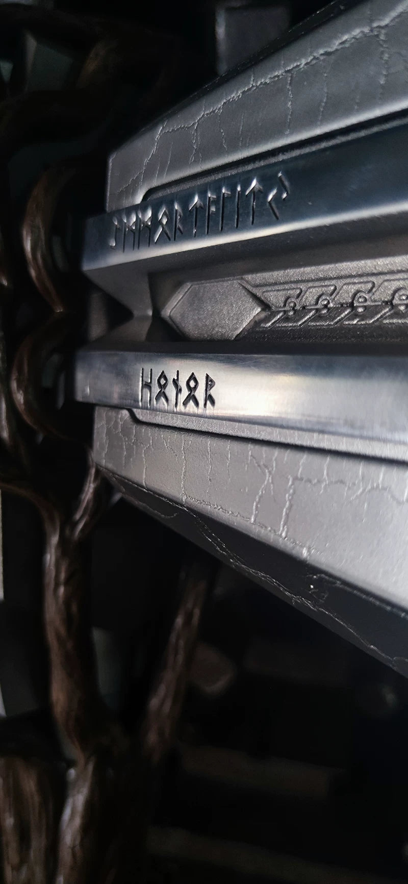 Thor Stormbreaker 2.0 & Mjolnir 1:1 Full Metal Replica Set 
